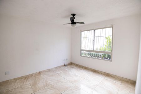 Sala de apartamento para alugar com 1 quarto, 40m² em Campo Grande, Rio de Janeiro