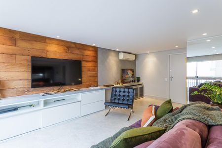 Sala de apartamento para alugar com 2 quartos, 100m² em Itaim Bibi, São Paulo