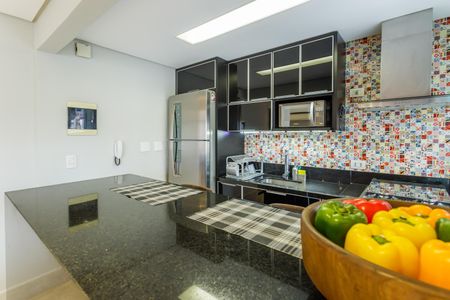 Apartamento para alugar com 100m², 2 quartos e 1 vaga Apartamento para alugar com 100m², 2 quartos e 1 vagaCozinha