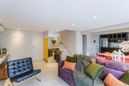 Apartamento para alugar com 100m², 2 quartos e 1 vaga Apartamento para alugar com 100m², 2 quartos e 1 vagaSala