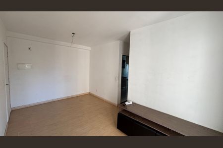 Sala de apartamento para alugar com 2 quartos, 49m² em Parque Erasmo Assunção, Santo André
