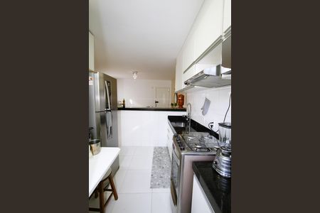 Apartamento à venda com 58m², 2 quartos e 1 vagaCozinha