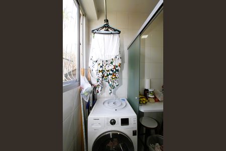 Apartamento à venda com 58m², 2 quartos e 1 vagaÁrea de Serviço