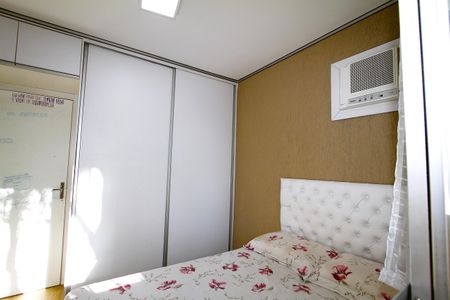 Apartamento à venda com 58m², 2 quartos e 1 vagaQuarto 2