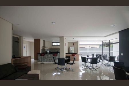 Apartamento à venda com 72m², 3 quartos e 1 vagaÁrea comum - Salão de festas