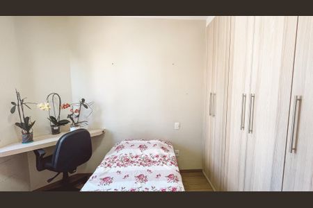 Apartamento à venda com 72m², 3 quartos e 1 vagaQuarto 2