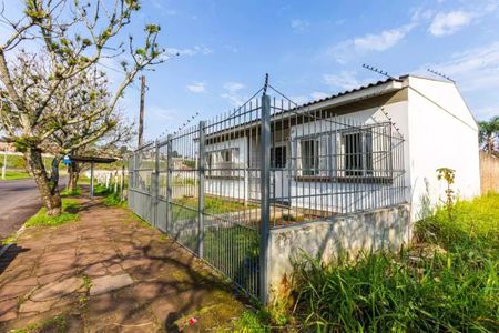 Casa para alugar com 80m², 2 quartos e 1 vaga Casa para alugar com 80m², 2 quartos e 1 vagaFachada