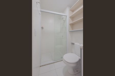 Banheiro de apartamento para alugar com 1 quarto, 25m² em Pinheiros, São Paulo