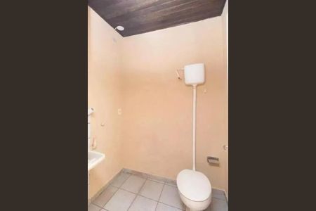 Casa para alugar com 90m², 2 quartos e 3 vagasBanheiro de Serviço