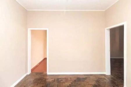 Casa para alugar com 90m², 2 quartos e 3 vagasSala