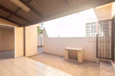 Casa para alugar com 90m², 2 quartos e 3 vagasÁrea Externa