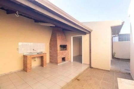 Casa para alugar com 90m², 2 quartos e 3 vagasÁrea Externa