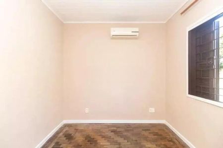 Casa para alugar com 90m², 2 quartos e 3 vagasQuarto 1