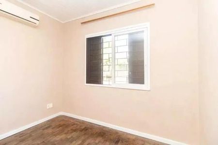 Casa para alugar com 90m², 2 quartos e 3 vagasQuarto 1