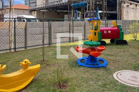 Apartamento para alugar com 43m², 2 quartos e sem vagaPlayground