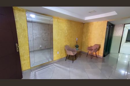 Apartamento à venda com 107m², 3 quartos e 3 vagas Apartamento à venda com 107m², 3 quartos e 3 vagasHall de Entrada