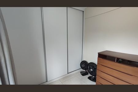 Apartamento à venda com 107m², 3 quartos e 3 vagas Apartamento à venda com 107m², 3 quartos e 3 vagasQuarto 1