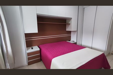 Apartamento à venda com 107m², 3 quartos e 3 vagas Apartamento à venda com 107m², 3 quartos e 3 vagasSuíte