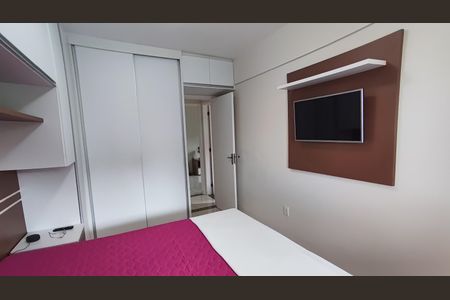 Apartamento à venda com 107m², 3 quartos e 3 vagas Apartamento à venda com 107m², 3 quartos e 3 vagasSuíte