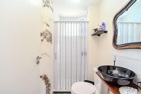 Apartamento à venda com 47m², 2 quartos e 1 vaga Apartamento à venda com 47m², 2 quartos e 1 vagaBanheiro