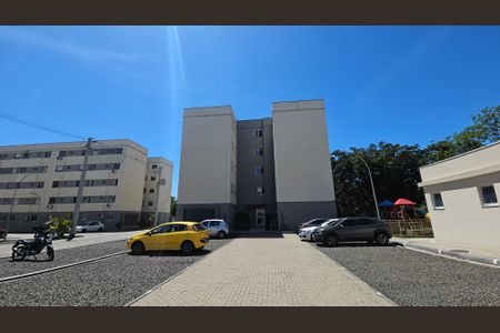 Apartamento à venda com 47m², 2 quartos e 1 vaga Apartamento à venda com 47m², 2 quartos e 1 vagaFachada do bloco