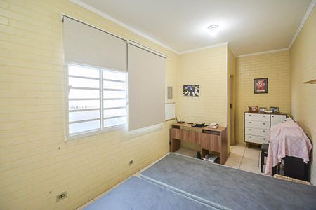 Casa à venda com 196m², 4 quartos e 3 vagasQuarto 2 - Suíte