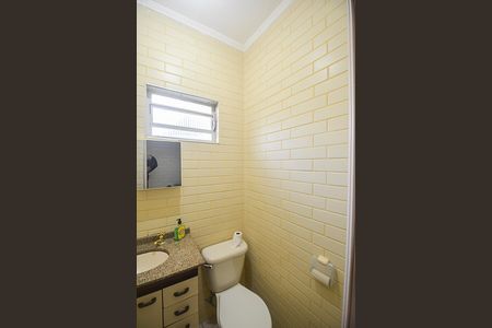 Casa à venda com 196m², 4 quartos e 3 vagasBanheiro da Suíte 2