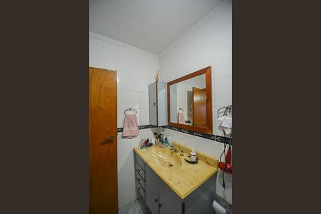 Casa à venda com 196m², 4 quartos e 3 vagasBanheiro da Suíte