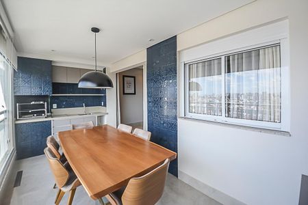 Apartamento à venda com 94m², 2 quartos e 2 vagasVaranda gourmet
