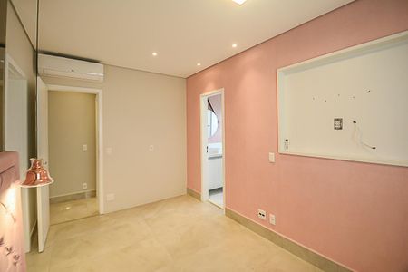 Apartamento à venda com 94m², 2 quartos e 2 vagasQuarto Suíte