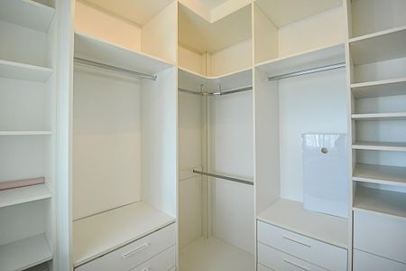 Apartamento à venda com 94m², 2 quartos e 2 vagasCloset da suíte