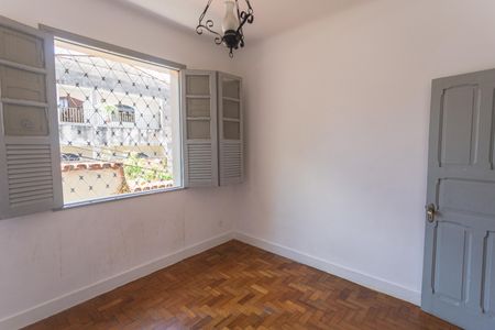 Casa à venda com 300m², 5 quartos e 1 vagaQuarto 2