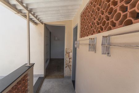 Casa à venda com 300m², 5 quartos e 1 vagaÁrea de Serviço