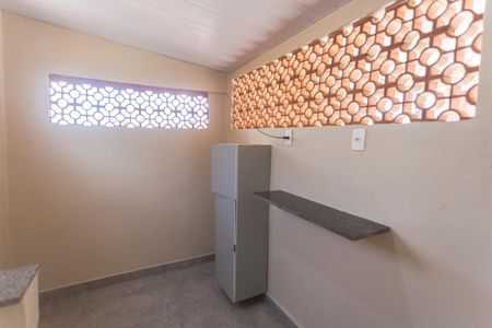 Casa à venda com 300m², 5 quartos e 1 vagaÁrea de Serviço