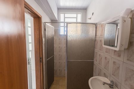 Casa à venda com 300m², 5 quartos e 1 vagaBanheiro Social da Casa de Fundos 1