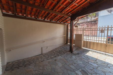 Casa à venda com 300m², 5 quartos e 1 vagaEntrada/garagem
