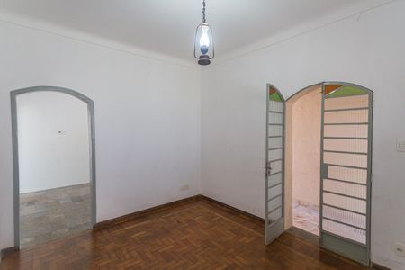 Casa à venda com 300m², 5 quartos e 1 vagaSala