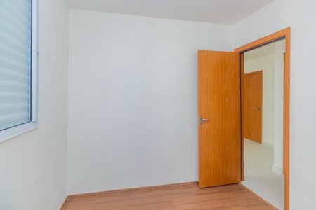 Quarto 2 de apartamento para alugar com 2 quartos, 45m² em Costa E Silva, Porto Alegre