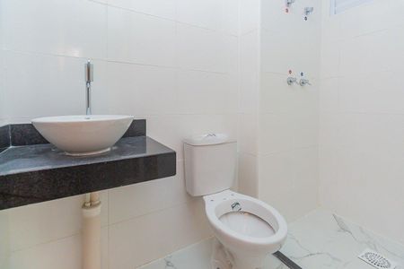 Apartamento para alugar com 45m², 2 quartos e 1 vaga Apartamento para alugar com 45m², 2 quartos e 1 vagaBanheiro