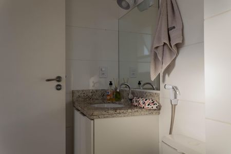 Apartamento à venda com 70m², 2 quartos e 2 vagasBanheiro da Suíte 1