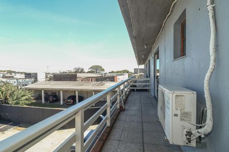 Varanda de casa para alugar com 2 quartos, 84m² em Petrópolis, Porto Alegre