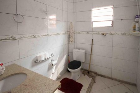 Banheiro de casa para alugar com 2 quartos, 110m² em Vila Formosa, São Paulo