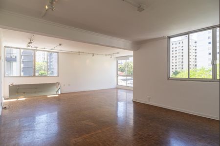 Apartamento para alugar com 180m², 3 quartos e 1 vagaSala