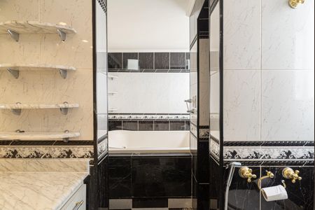 Apartamento para alugar com 180m², 3 quartos e 1 vagaBanheiro da Suíte