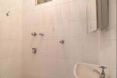 Apartamento para alugar com 180m², 3 quartos e 1 vagaBanheiro de Serviço