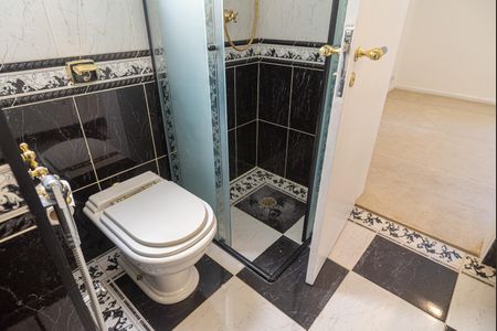 Apartamento para alugar com 180m², 3 quartos e 1 vagaBanheiro da Suíte