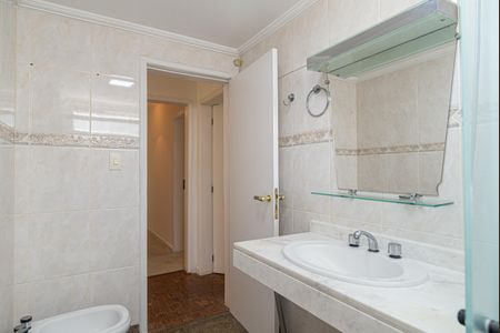 Apartamento para alugar com 180m², 3 quartos e 1 vagaBanheiro 2