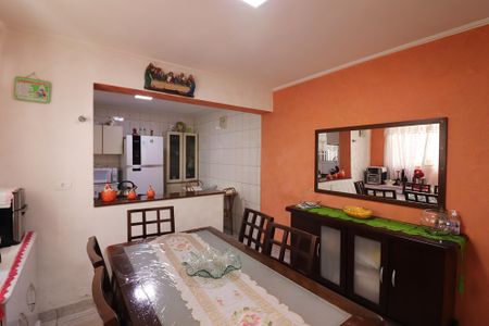 Casa à venda com 139m², 2 quartos e 2 vagasCopa e Cozinha