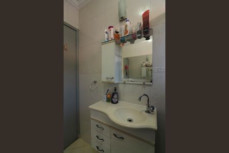 Casa à venda com 139m², 2 quartos e 2 vagasBanheiro Social