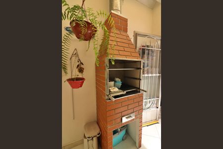 Casa à venda com 139m², 2 quartos e 2 vagasChurrasqueira